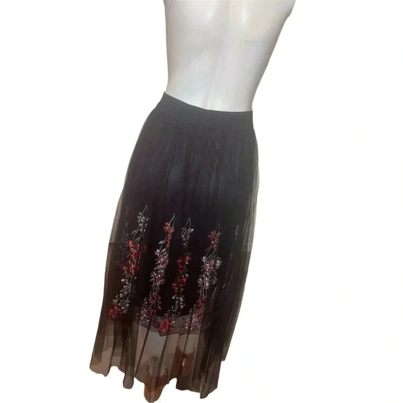Moon Collection Women's Pleated Midi Skirt Black Floral Embroidered S - Picture 8 of 15
